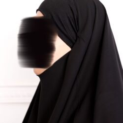 Khimar court en crêpe pointu khimar triangle khimar pas cher mon hijab pas cher noir